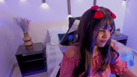 S U M I online show from 04.28.26