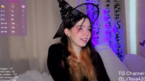 little Teya online show from 10.14.25