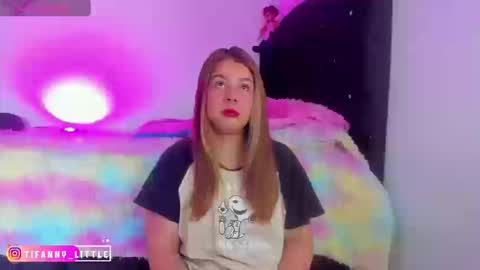 Snapshot of little_tifanny82 chatting on 09.10.25 Tifanny online show from 09.10.25