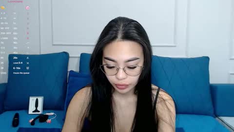 Kwan online show from 12.21.25