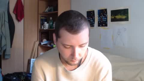 littlealien7 online show from 11.11.25