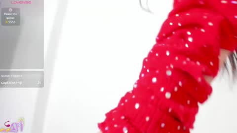 Ari online show from 02.20.25