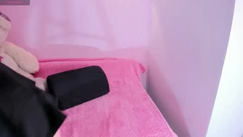 Ari online show from 12.02.25