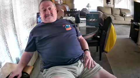 Littled83057 online show from 01.14.26