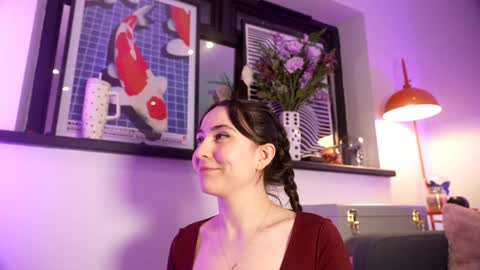 Snapshot of littlee33 chatting on 11.22.25 Emily Hill online show from 11.22.25