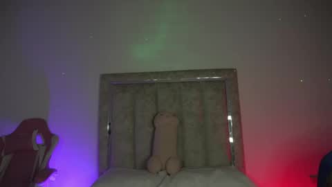 littlee_emma_ online show from 05.27.26