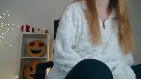 Your little flower  online show from 03.15.26