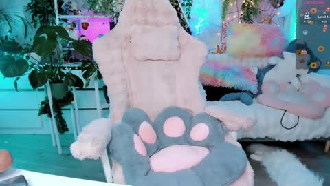 Snapshot of littleflufflepuff chatting on 02.03.25 Riza Riri Puff  online show from 02.03.25