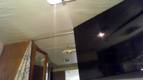 Snapshot of littlegrey376 chatting on 02.26.26 littlegrey376 online show from 02.26.26