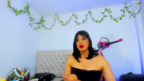 Snapshot of littlejazil chatting on 02.10.25 Jazil Martinez online show from 02.10.25