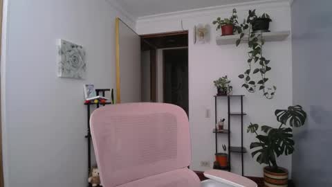 Snapshot of littlelaksmi chatting on 05.12.26 Laksmi online show from 05.12.26