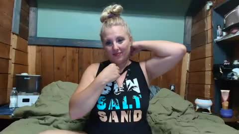 Snapshot of littlelisa1 chatting on 07.06.26 lisanixs online show from 07.06.26