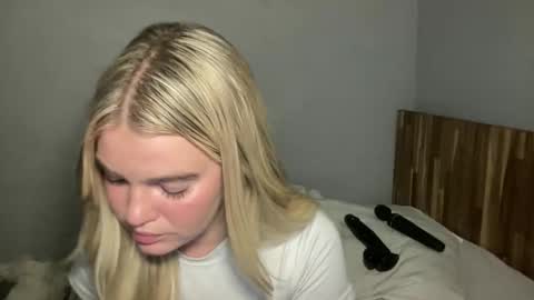 Snapshot of littlemaryjane19 chatting on 03.29.26 Marciabrady online show from 03.29.26