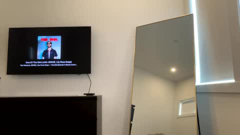 Mia online show from 02.03.25