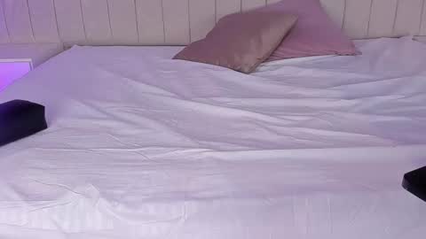 im olivia IG littleolivia01 online show from 02.13.25