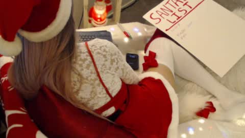 Snapshot of littleonecd chatting on 12.12.24 Cadence online show from 12.12.24