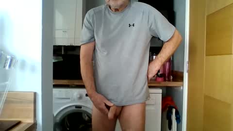 Snapshot of littlepenis1000 chatting on 01.12.26 Littlepenis online show from 01.12.26