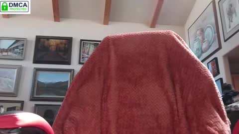 Miss D   Shows Mon Wed  Fri online show from 02.26.25