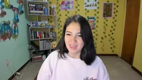 Mia  Wednesday to Sunday 730 am to 1030 am Colombian Hour D online show from 02.17.25