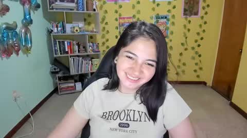 Mia  Wednesday to Sunday 730 am to 1030 am Colombian Hour D online show from 03.09.25