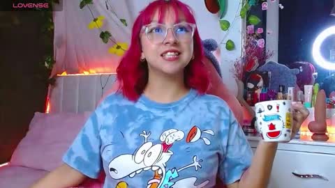 Snapshot of littlerouse_ chatting on 10.22.25 Ruby Rouse online show from 10.22.25