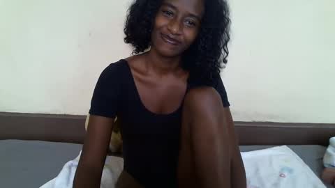 littlesandie online show from 01.14.25