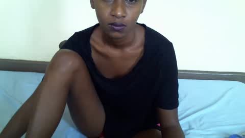 littlesandie online show from 02.08.25