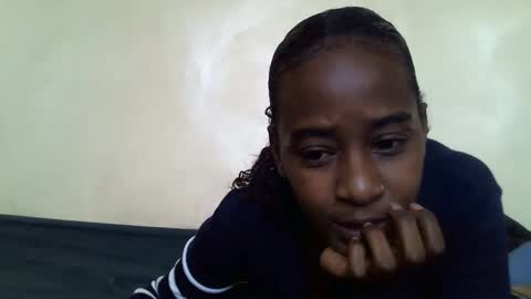 littlesandie online show from 10.06.25