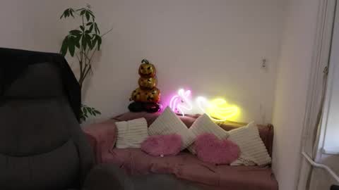 littlestellaspark online show from 10.23.25