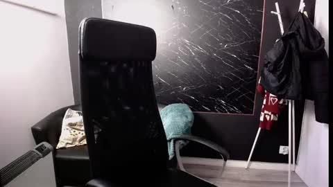 Viki online show from 02.18.25