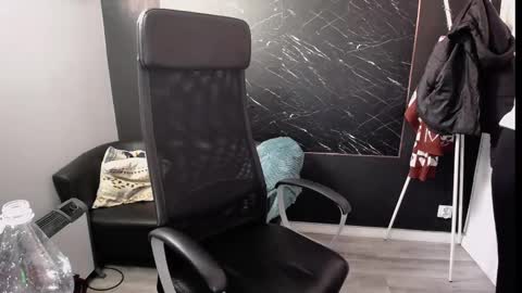 Viki online show from 02.18.25