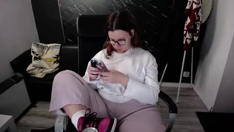 Viki online show from 11.27.25