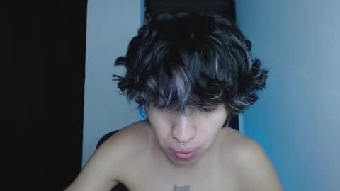 Snapshot of littlextrem chatting on 01.19.26 Eros online show from 01.19.26