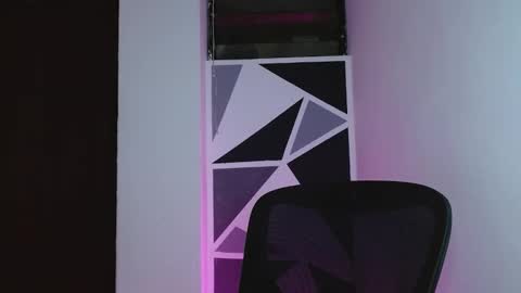 Snapshot of littlextrem chatting on 02.11.26 Eros online show from 02.11.26