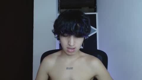 Snapshot of littlextrem chatting on 02.19.26 Eros online show from 02.19.26