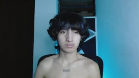 Snapshot of littlextrem chatting on 04.19.26 Eros online show from 04.19.26