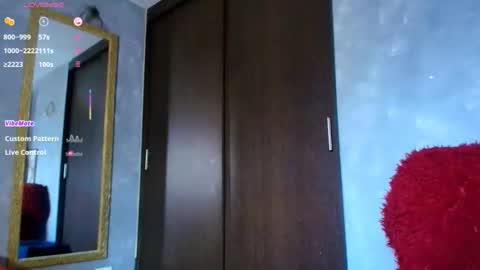 Snapshot of liuscast_22 chatting on 11.09.25 Luis Castro online show from 11.09.25