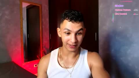 Snapshot of liuscast_22 chatting on 12.18.25 Luis Castro online show from 12.18.25