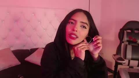 Snapshot of liv20_ chatting on 02.23.26 Nicky online show from 02.23.26