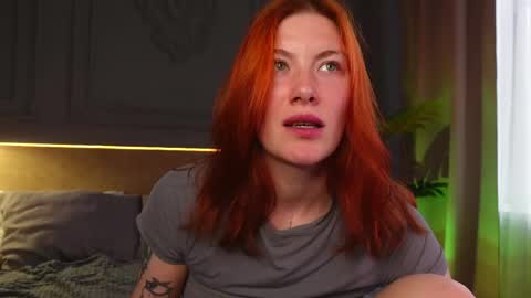 Snapshot of liv_fay chatting on 04.25.26 Liv 3 online show from 04.25.26
