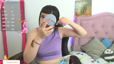 Snapshot of liv_rosse chatting on 02.24.25 Katalina Novoa. online show from 02.24.25