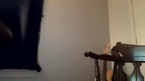 Snapshot of live_42dayonly chatting on 12.01.25 selffuck online show from 12.01.25