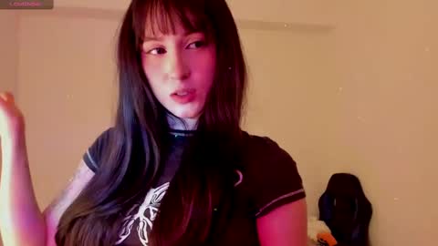 Liz online show from 02.05.25