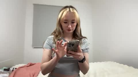 Snapshot of livialachowski chatting on 02.03.26 Livia Lachowski online show from 02.03.26