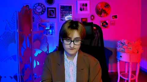Snapshot of lixeluna chatting on 04.07.26 LixeLuna online show from 04.07.26
