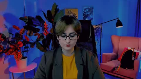 Snapshot of lixeluna chatting on 04.16.26 LixeLuna online show from 04.16.26
