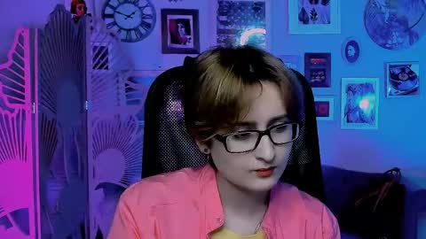 Snapshot of lixeluna chatting on 05.11.26 LixeLuna online show from 05.11.26