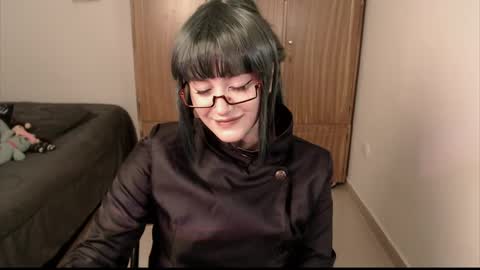Snapshot of liz_beths chatting on 04.27.26 Elizabeth online show from 04.27.26