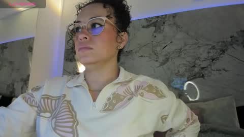 Liz  online show from 12.17.25