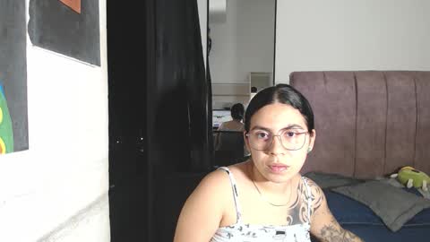 Snapshot of liza_thurner chatting on 10.04.25 Liza Thurner online show from 10.04.25
